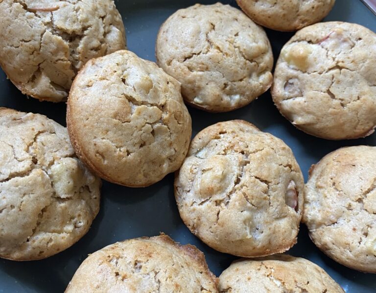 Apple Cinnamon Muffins